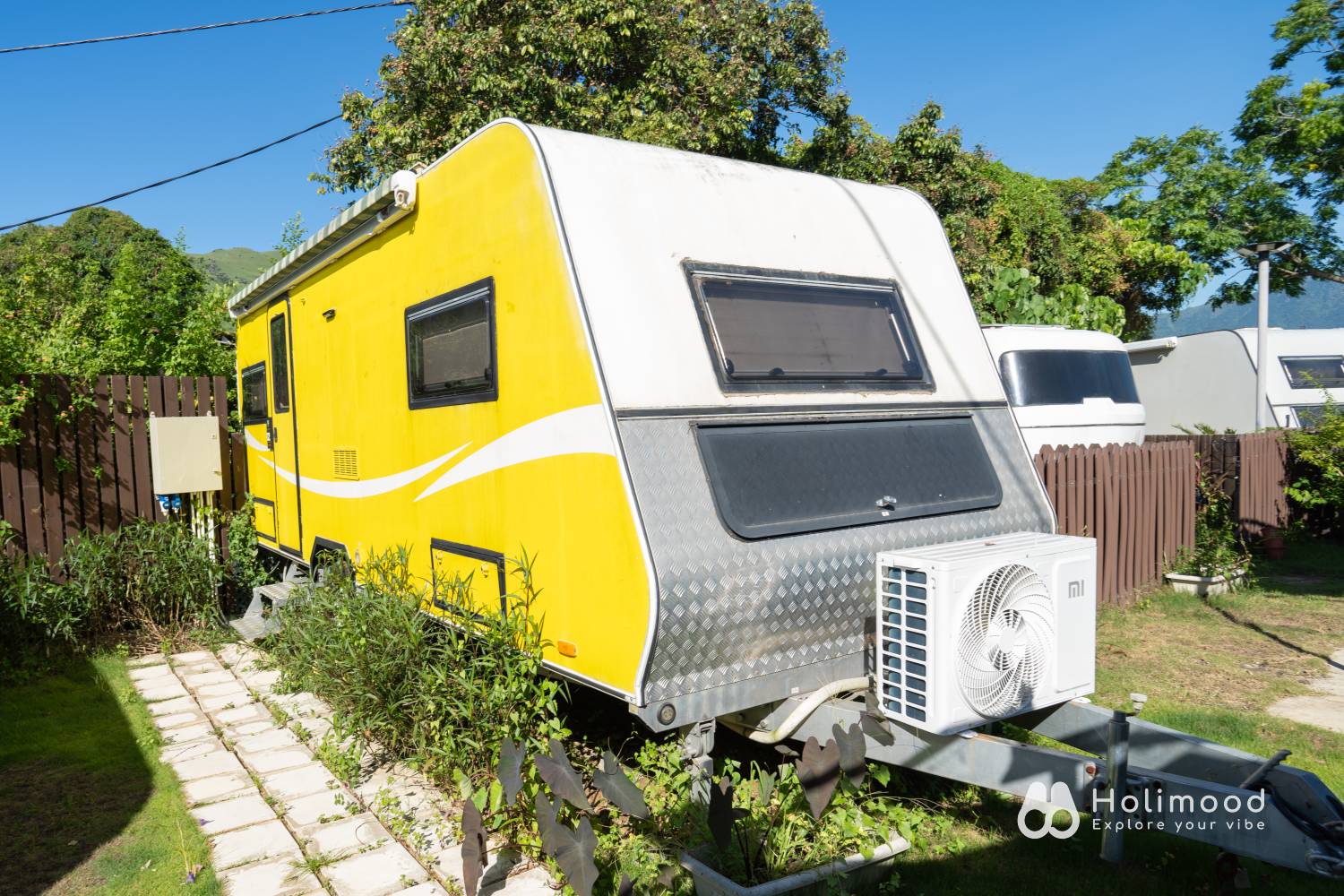Park Nature - Yuen Long Caravan & Party Venue Yellow Pet-friendly Caravan (for 3 pax)｜Park Nature 1