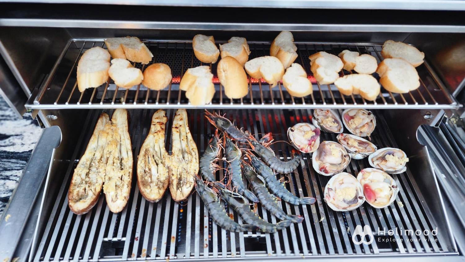 Master Mak BBQ Seafood Foodie Meat Lover BBQ Pack (4-9 pax) Direct delivery to South Lantau or Cheung Cha 2