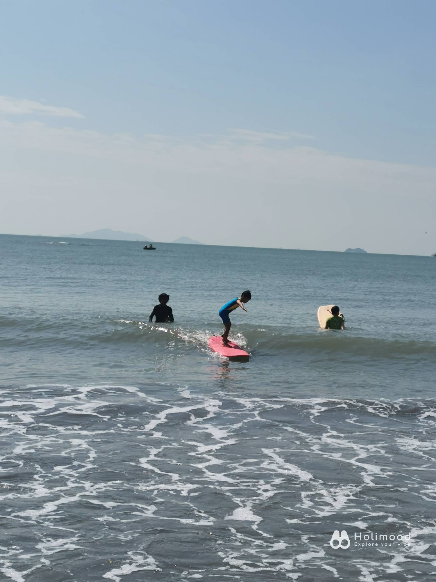 Long Coast Seasports 【Long Coast Surfing Lesson】Private/Group surfing Lesson at Cheung Sha, Lantau Island 10
