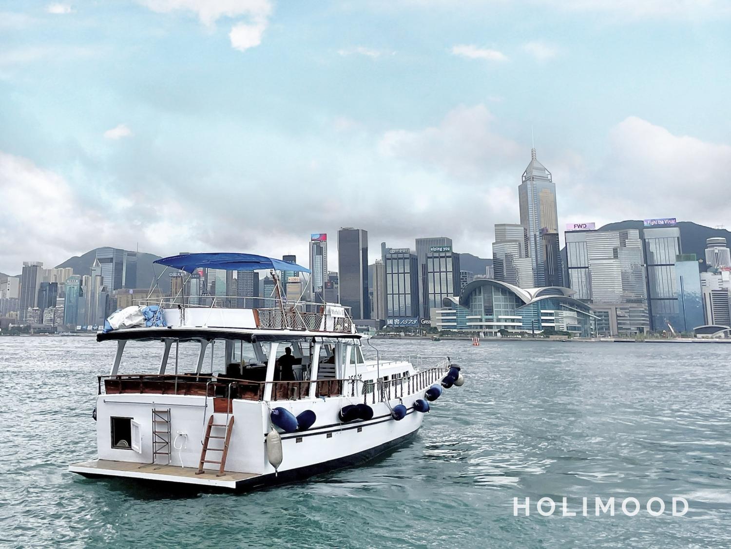 LemonTea 【Tsim Sha Tsui/ Central】Weekdays Victoria Habour Cruise X Squid Fishing Experience 2022 (Ticket) 2