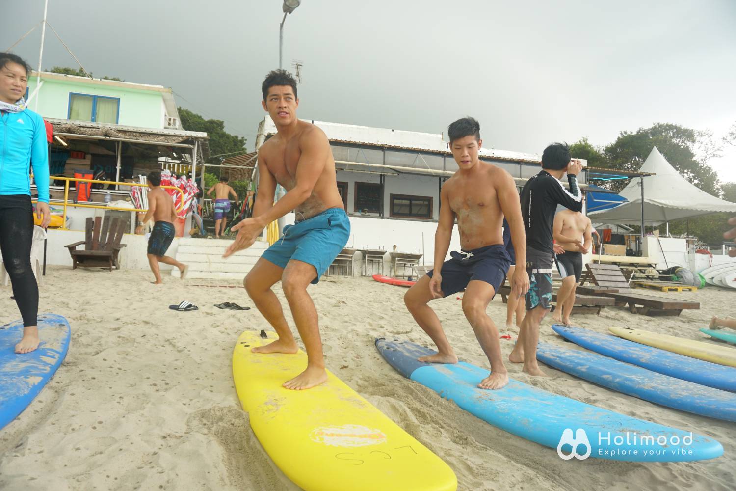 Long Coast Seasports 【Long Coast Surfing Lesson】Private/Group surfing Lesson at Cheung Sha, Lantau Island 5
