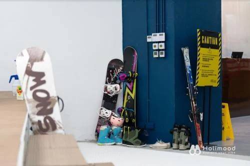 Snow & Surf 室內滑雪衝浪體驗/ 套票及包場優惠 【室内滑雪體驗】全港首個集滑雪衝浪於一身場地 13